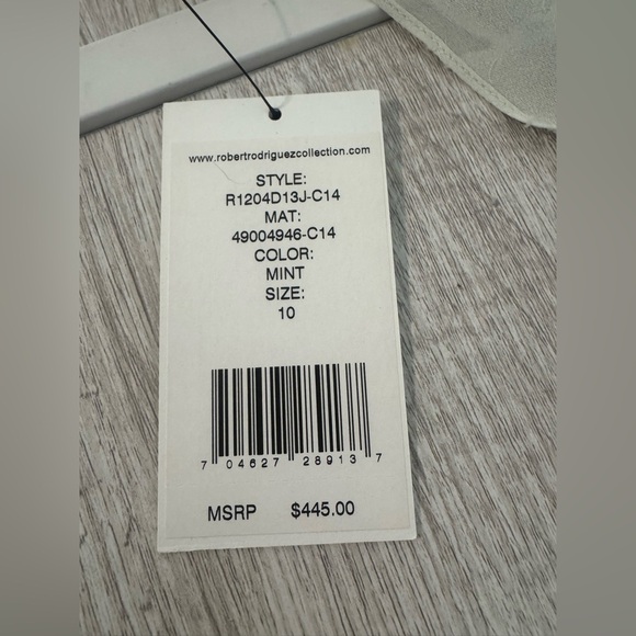 Robert Rodriguez Silk Flutter Sleeve Dress Burnout Floral Mint Romantic NWT 10 - Picture 4 of 13